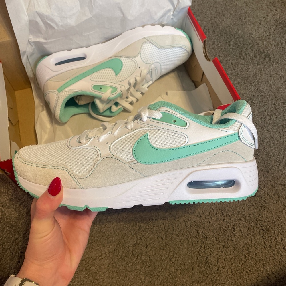 Nike White and Mint Green Sneakers - Picture 2 of 4